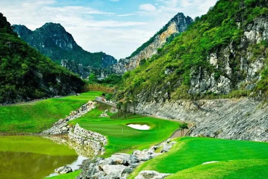 Legend Valley Country Club