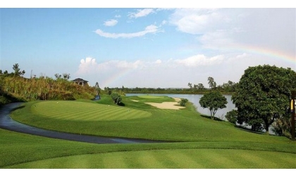  Giá sân golf Sky Lake hoàn hảo cho những đam mê bất tận